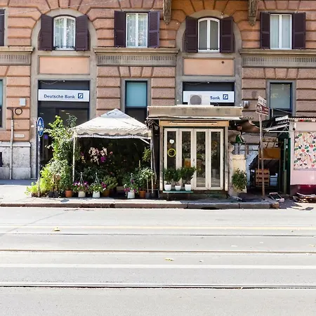 Regina Margherita Central *