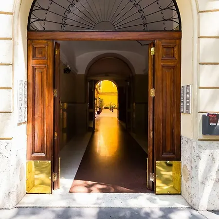 Regina Margherita Central *